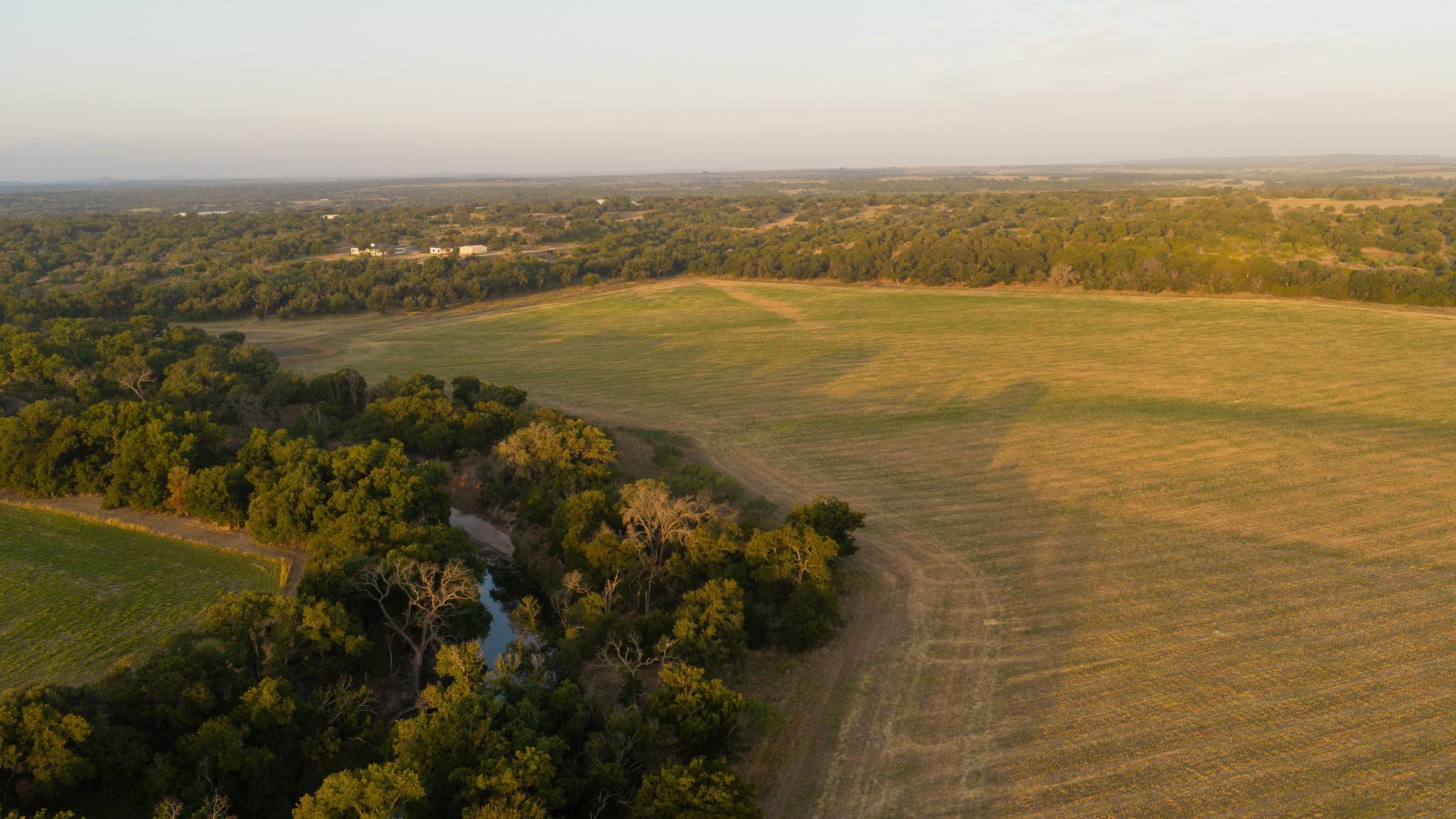 15104 N Hwy 281 None, Lampasas, TX, 76550