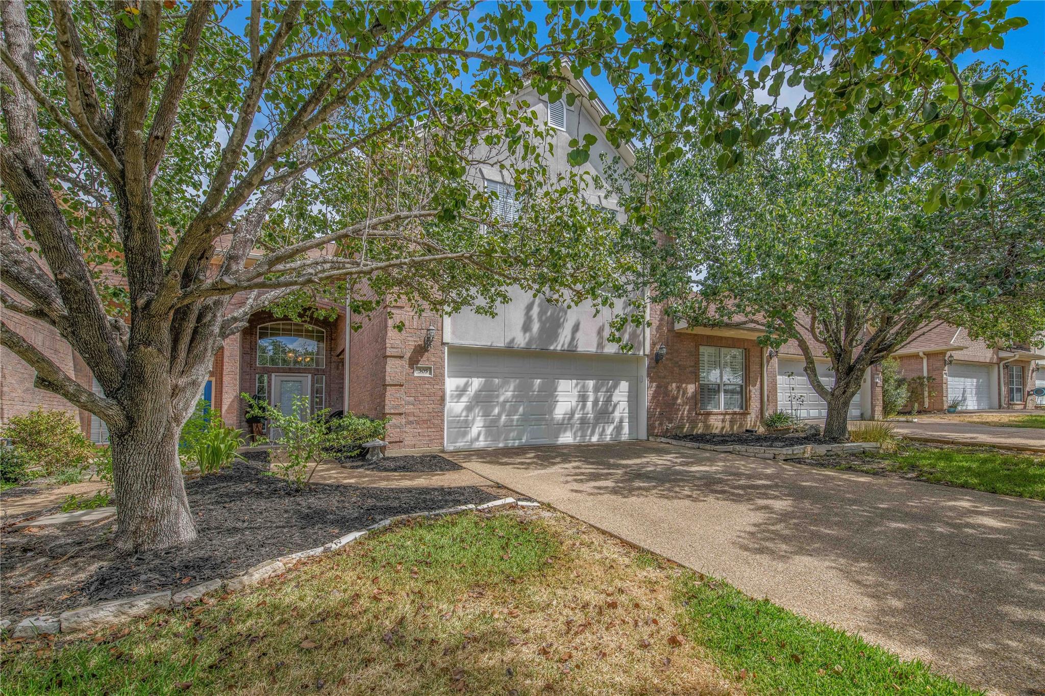305 Chimney Hill Dr, College Station, TX, 77840