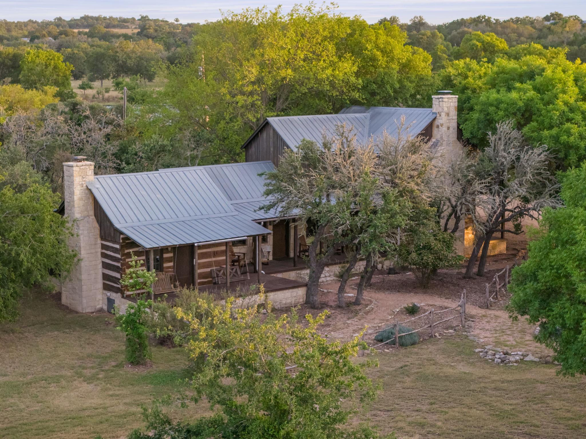 401 Clear Creek Ln, Fredericksburg, TX, 78624