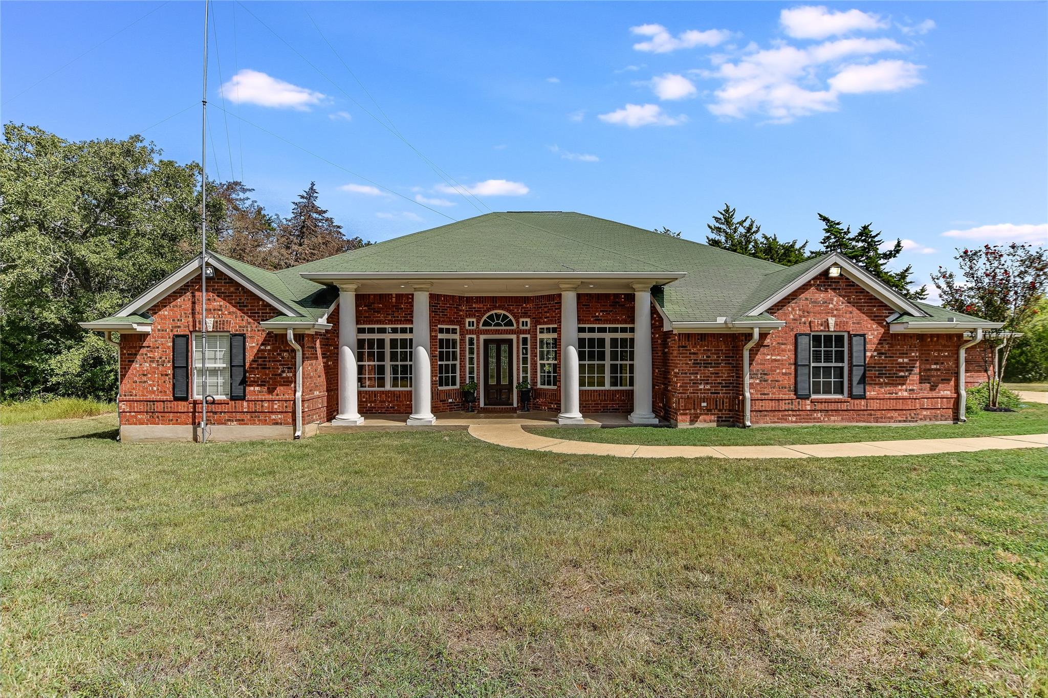 741 Knobbs Rd, McDade, TX, 78650
