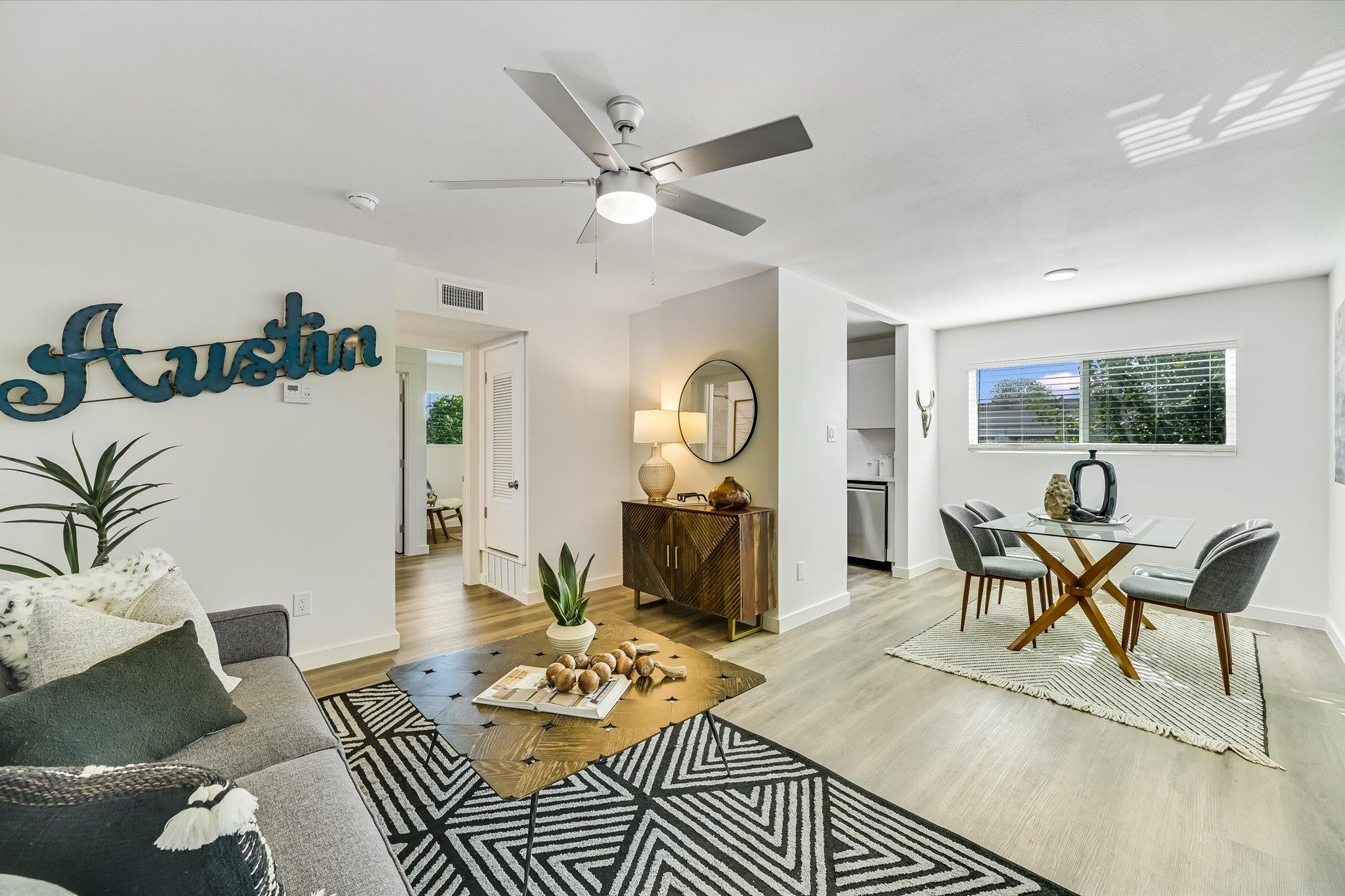 3703 Harmon Ave #206, Austin, TX, 78705