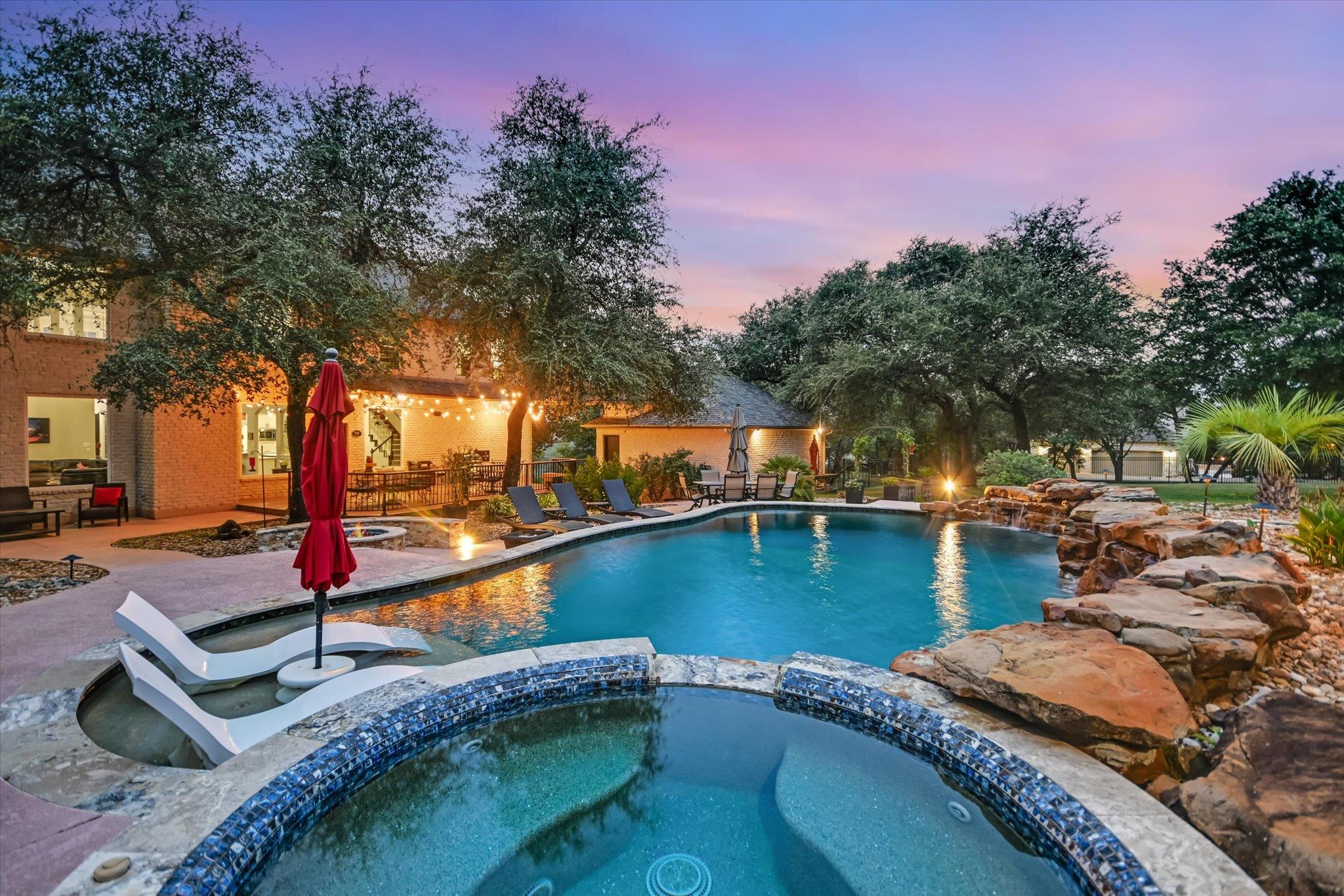 8802 Westminster Gln, Austin, TX, 78730