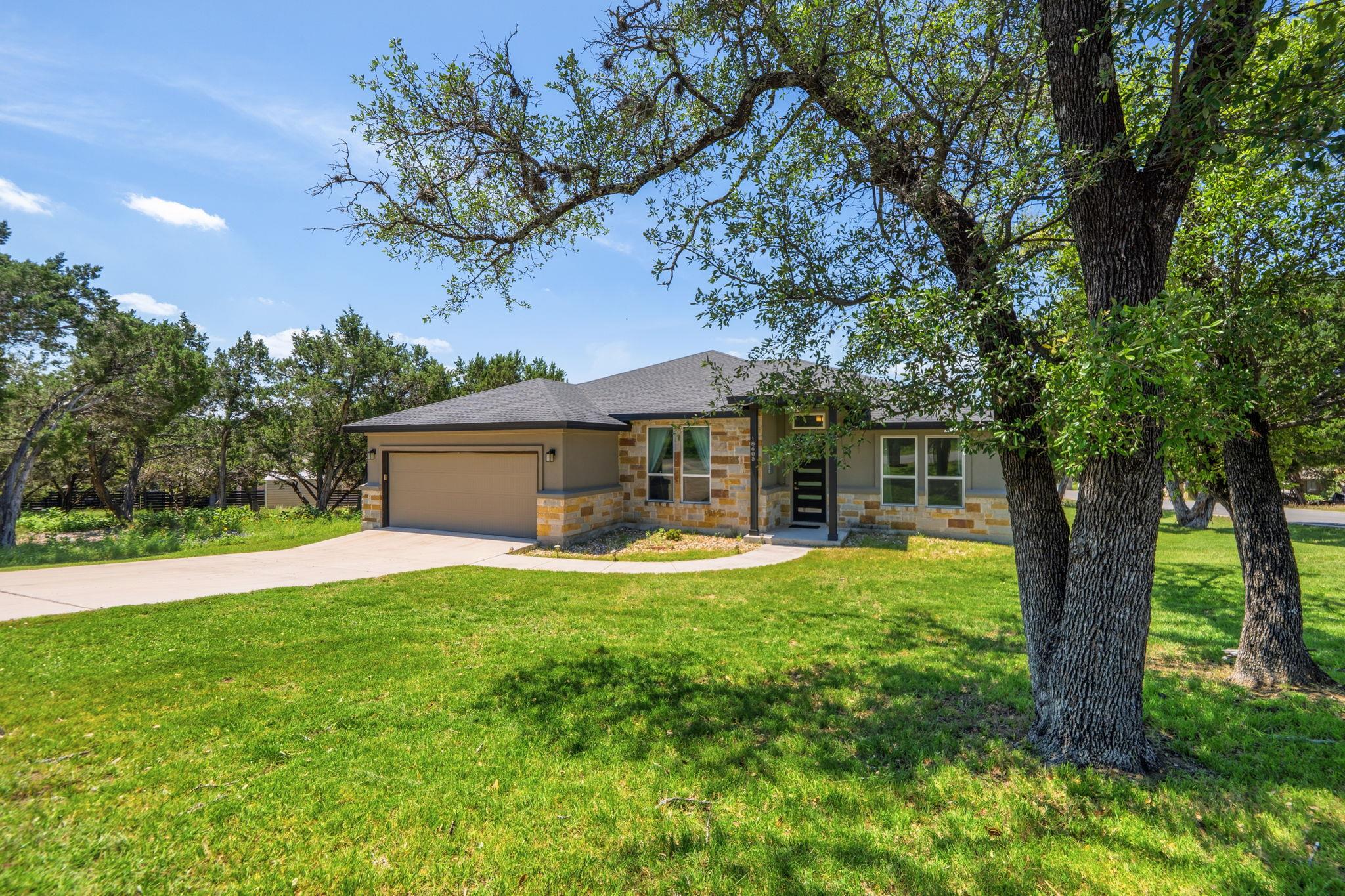 18605  Masters Cv, Point Venture, TX, 78645