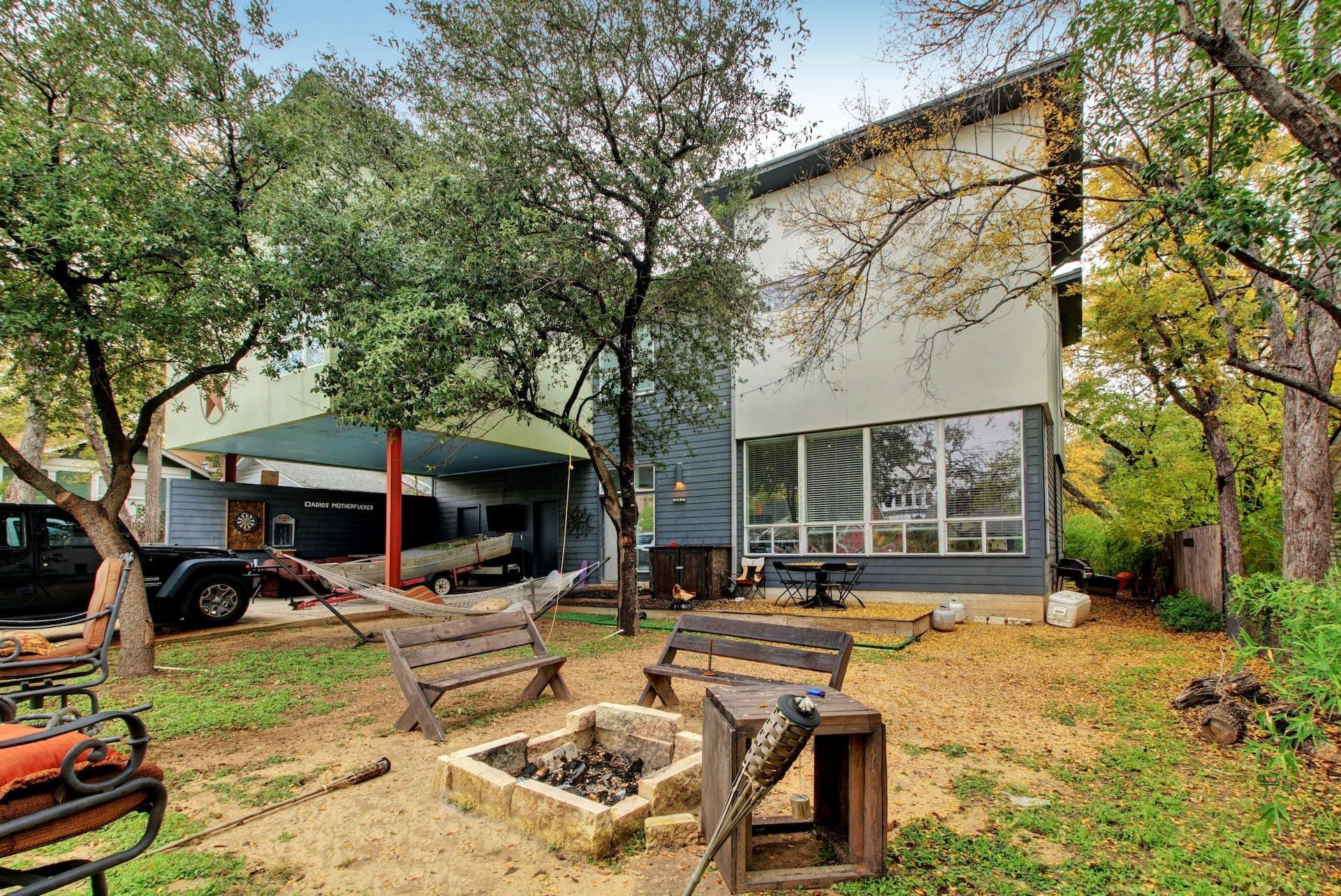 616 W 35th St #B, Austin, TX, 78705