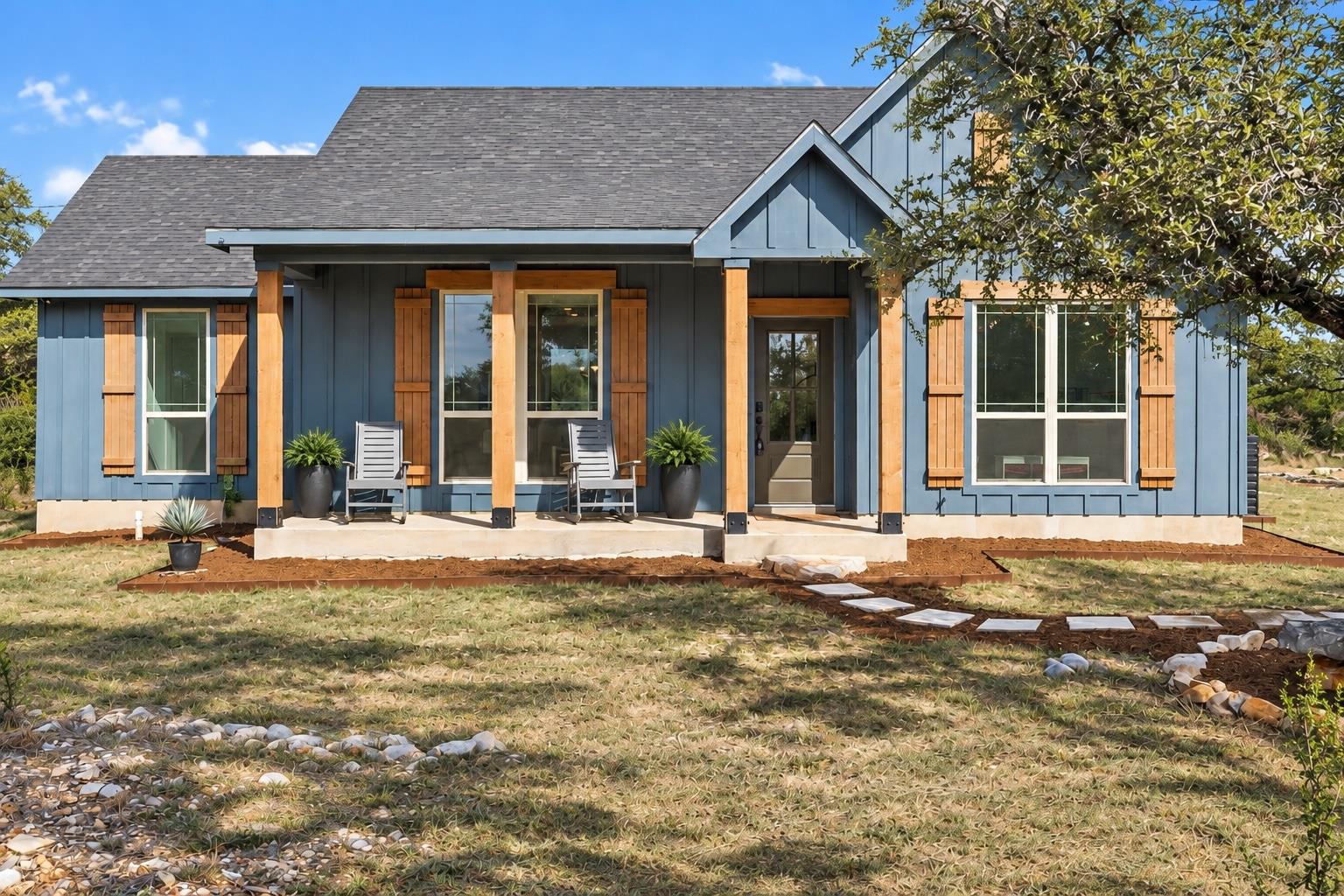 717 Brock Hollow Dr, Johnson City, TX, 78636