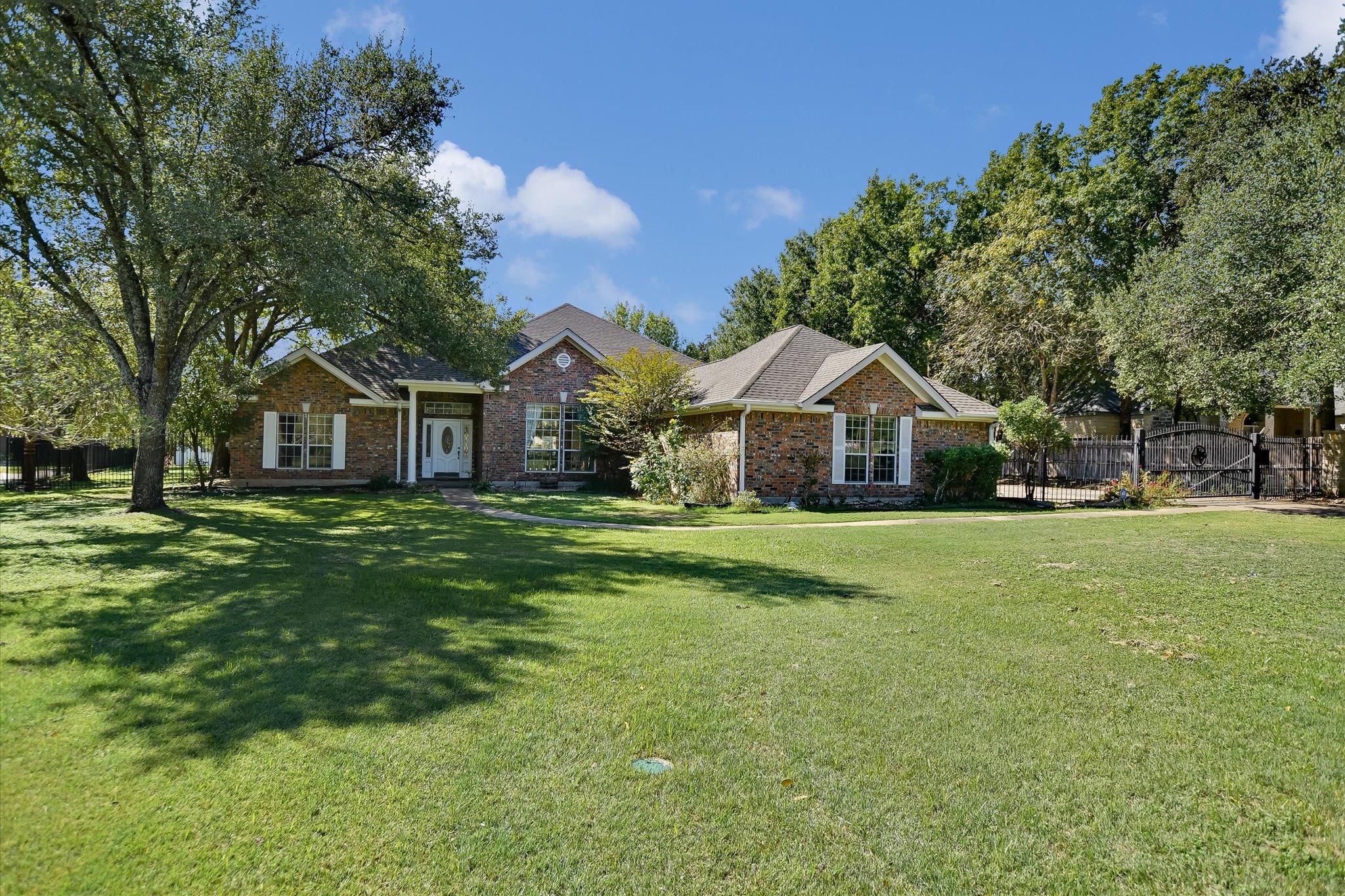 2114 Live Oak Cir, Round Rock, TX, 78681