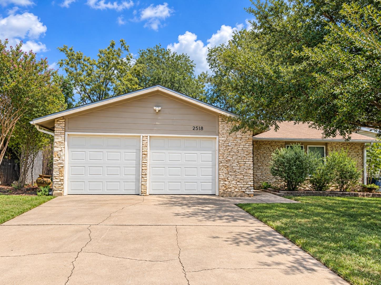 2518 Dovemeadow Dr, Austin, TX, 78744