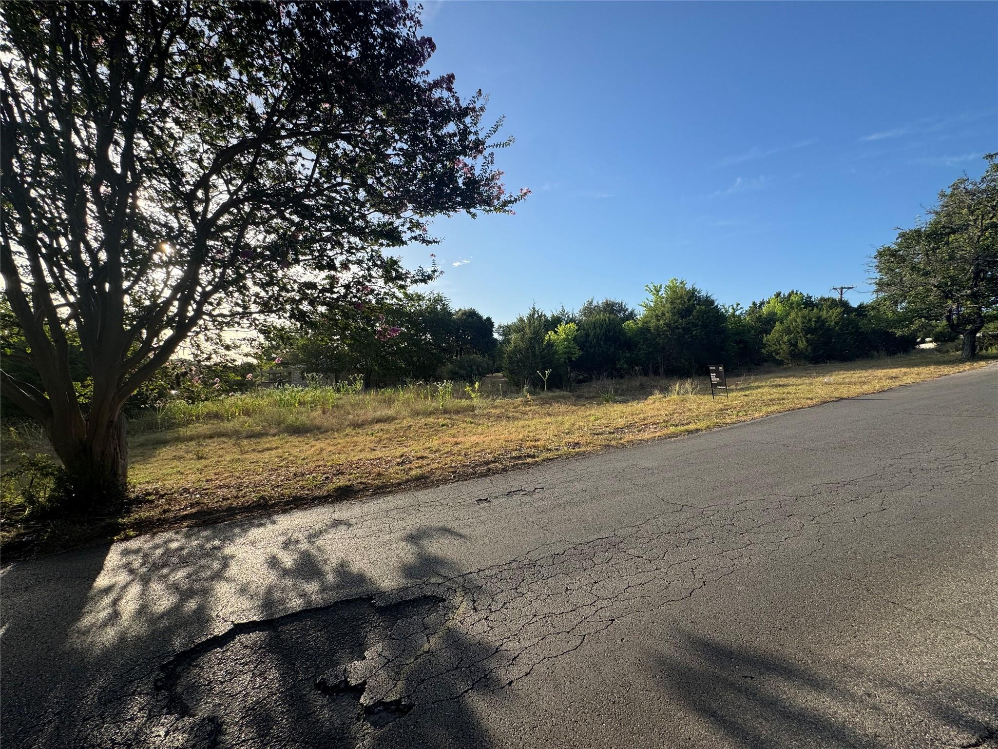 237 WOODCREEK Dr, Wimberley, TX, 78676