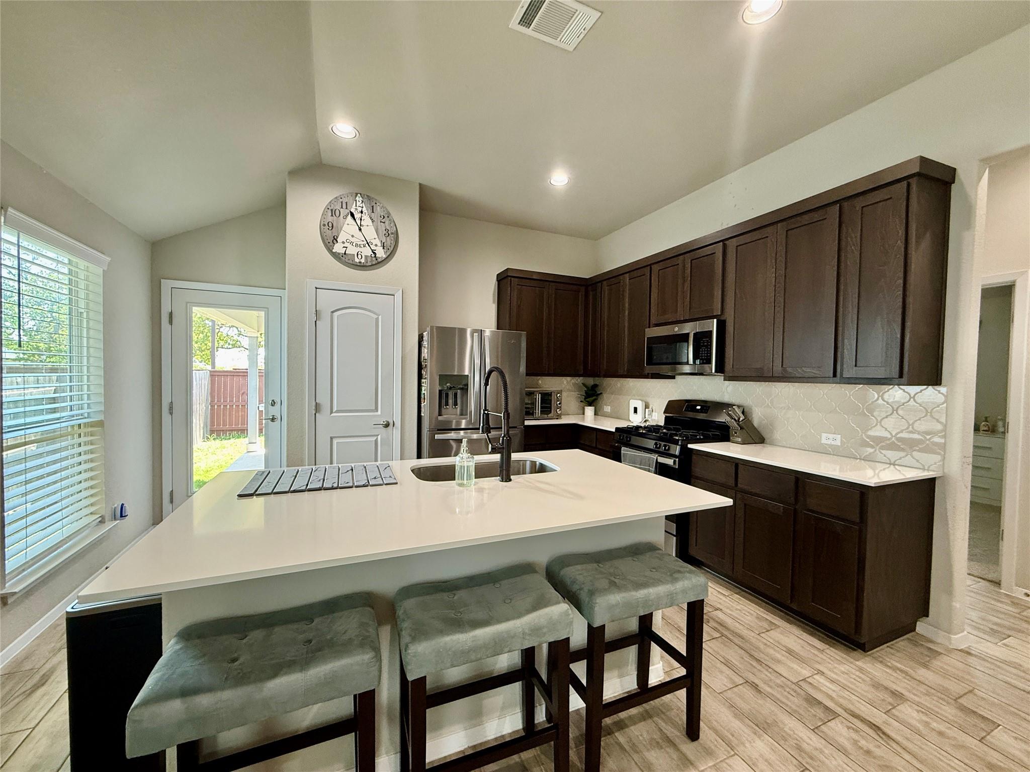 144 Riverhill Dr, Georgetown, TX, 78628