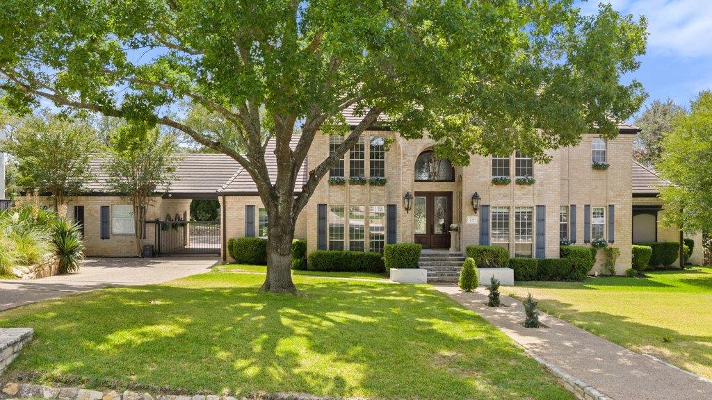 17  Hedgebrook Way, The Hills, TX, 78738