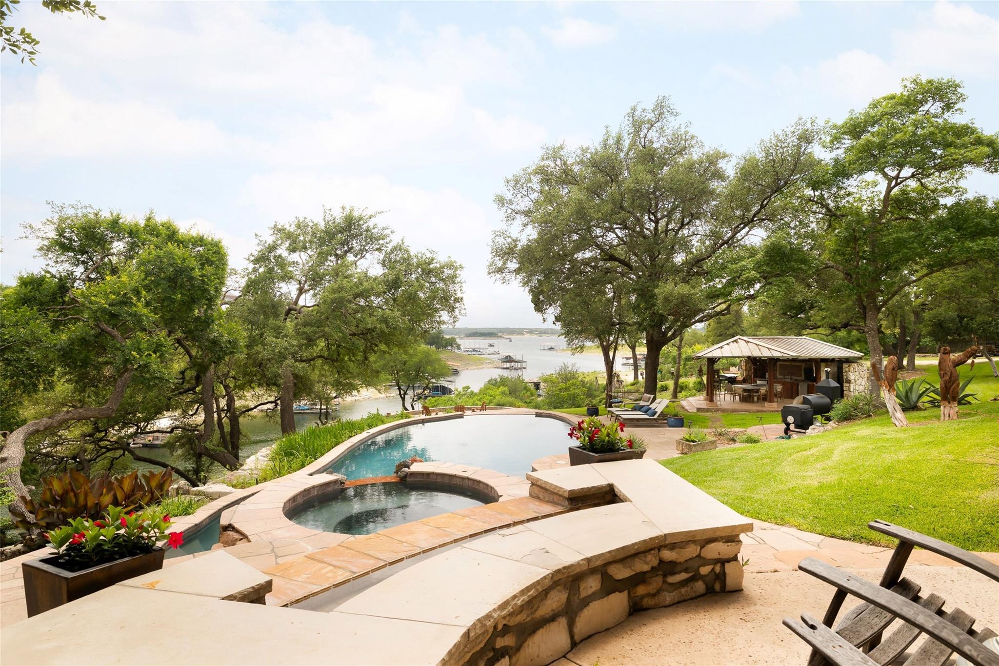 16407 Jackson St, Volente, TX, 78641