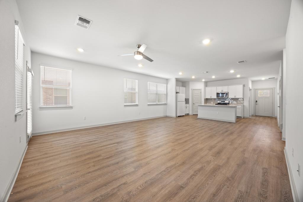 10601  Seguin St, Austin, TX, 78754