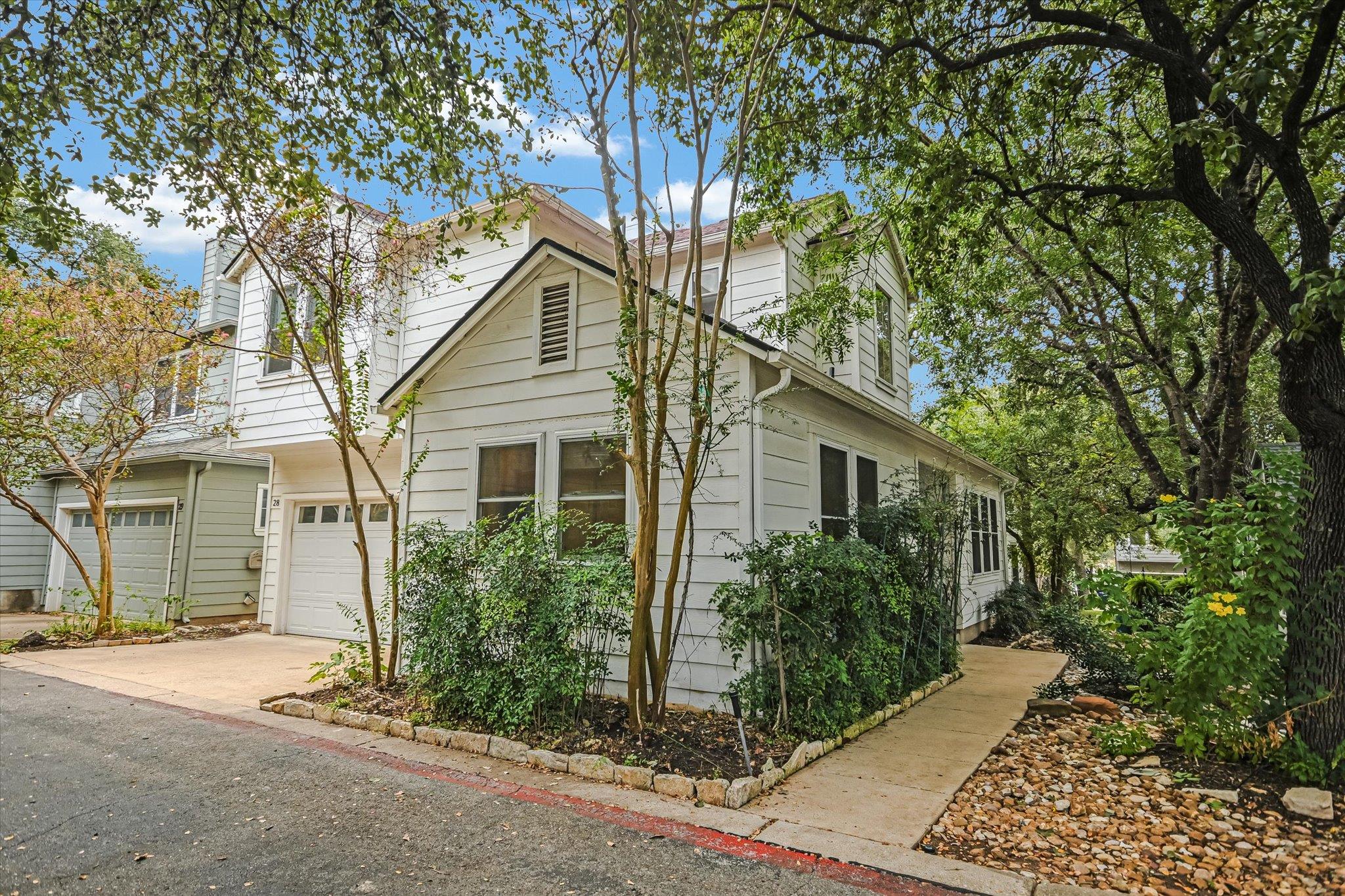 1011  Brodie St  #28, Austin, TX, 78704
