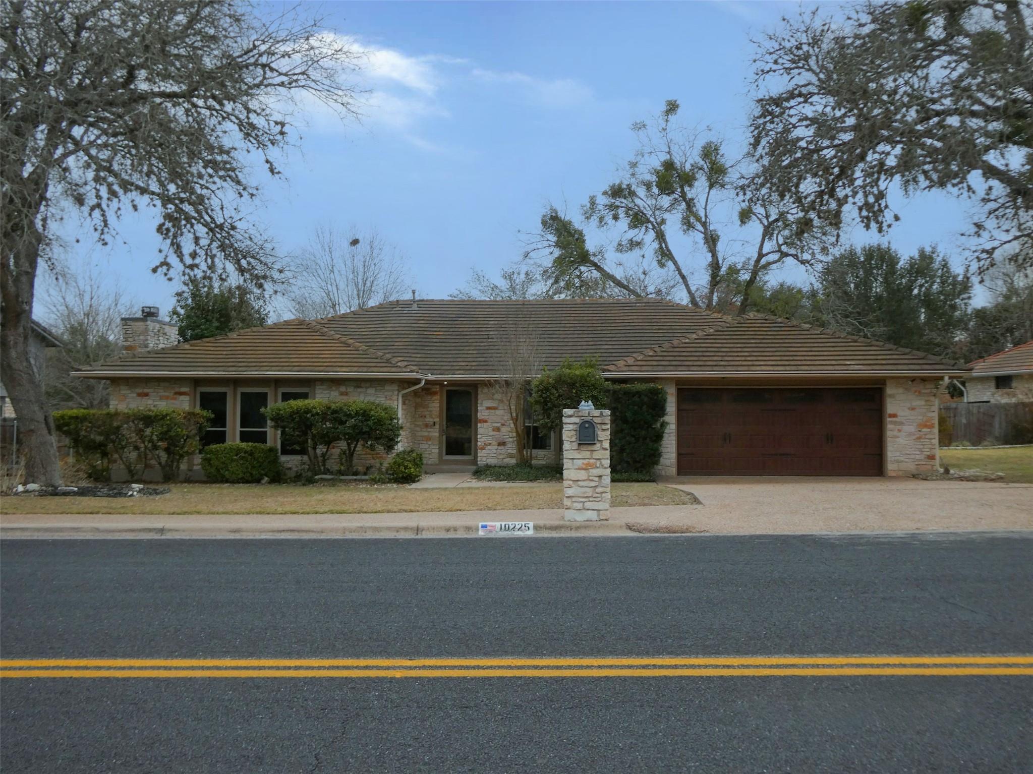 10225 PINEHURST Dr, Austin, TX, 78747