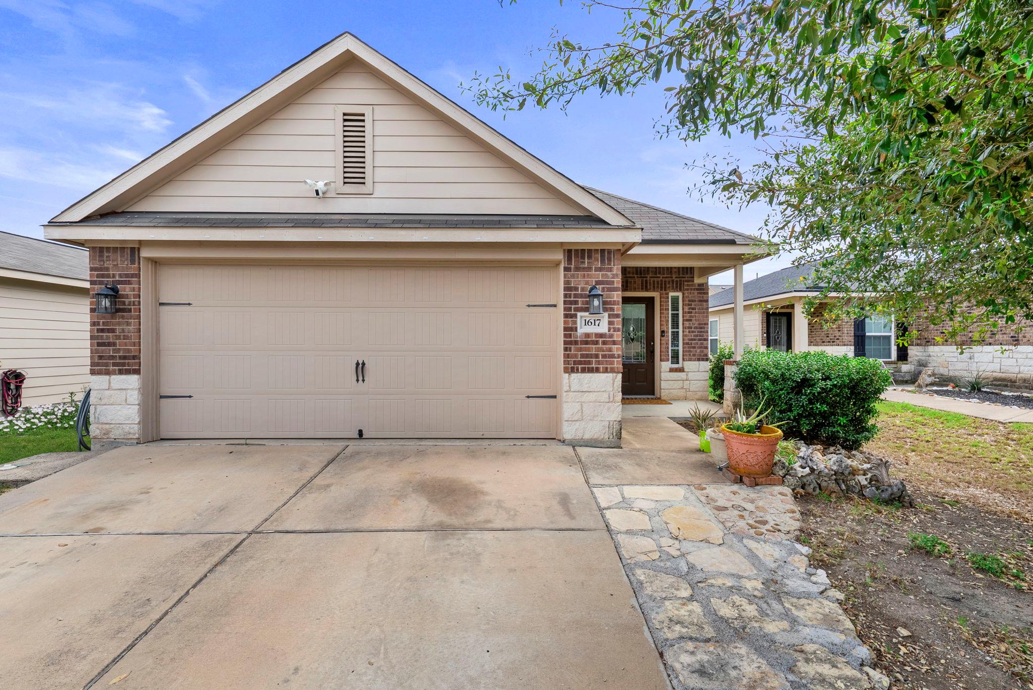 1617 Treeta Trl, Kyle, TX, 78640