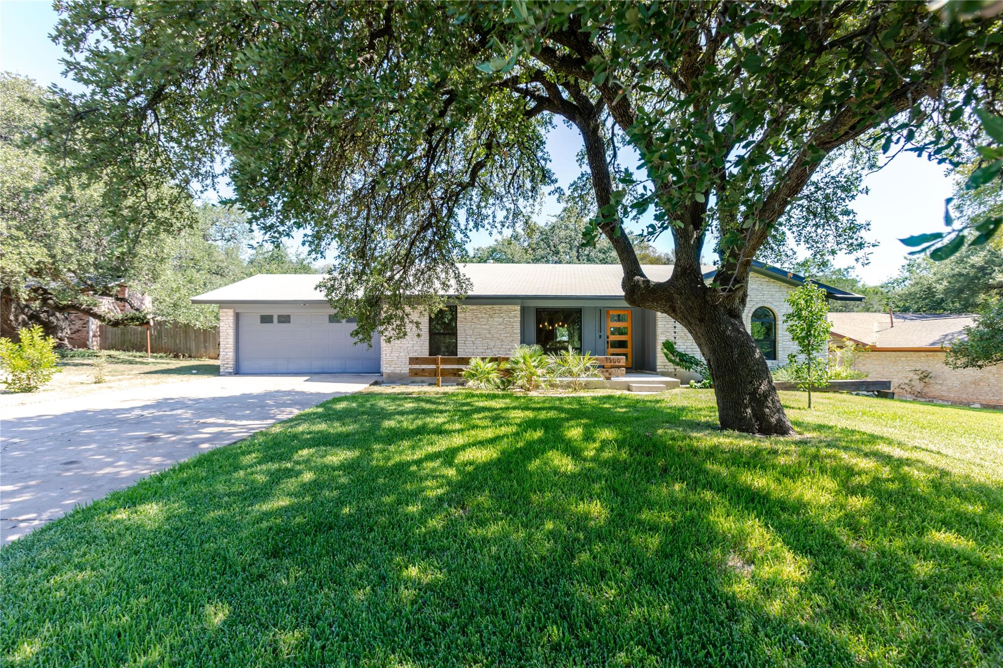 1300 Old Cedar Ln, Austin, TX, 78758