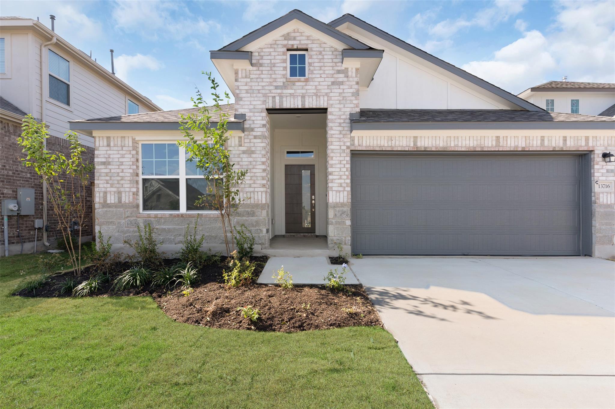 25524 Flora Bella Ln, Elgin, TX, 78621