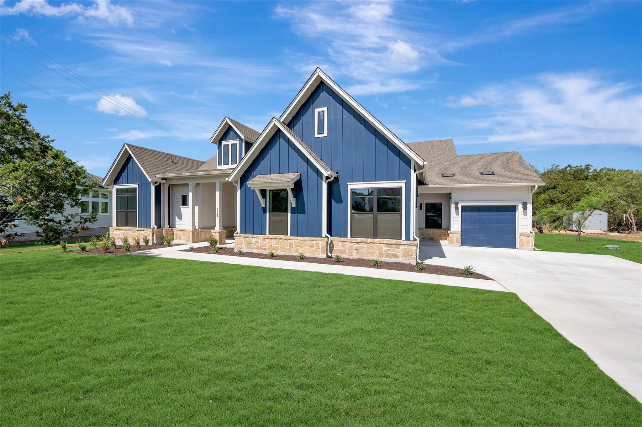 124  Rees Landing Rd, Spicewood, TX, 78669