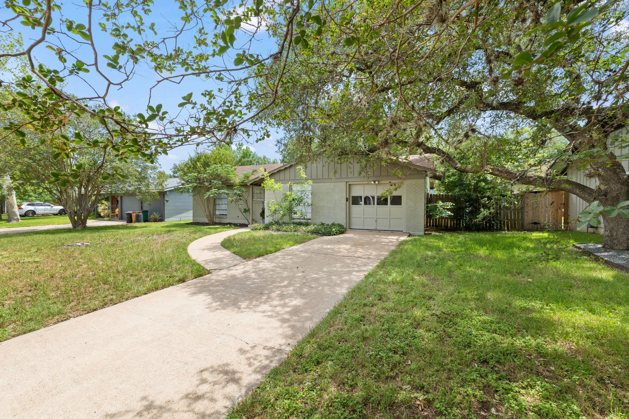 2015 Fair Oaks Dr, Austin, TX, 78745