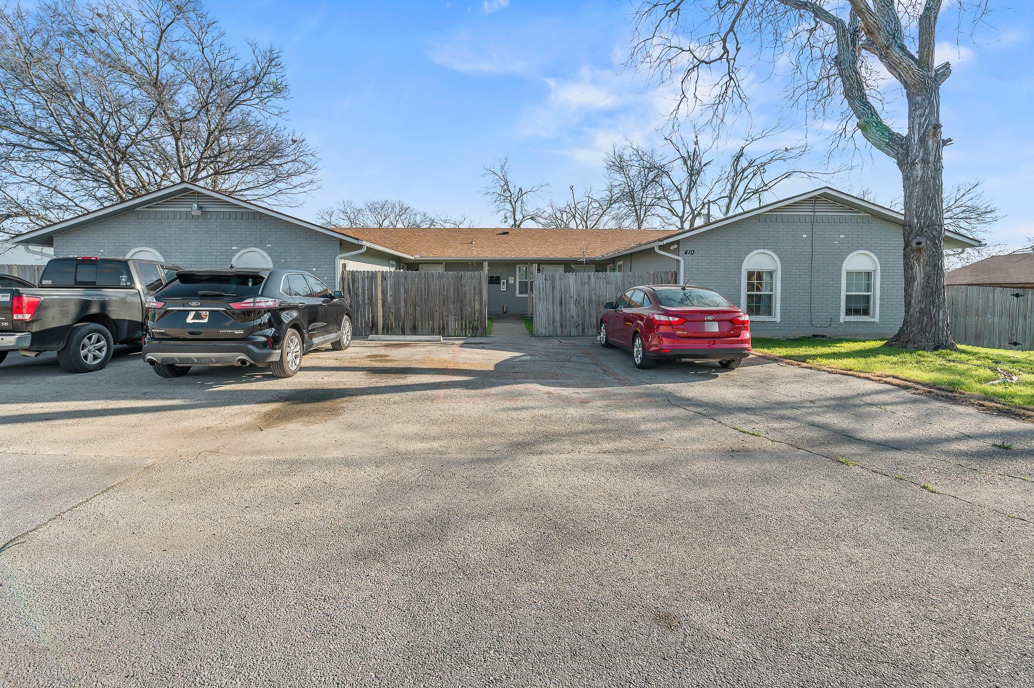 410 Old Thorndale Rd #D, Taylor, TX, 76574