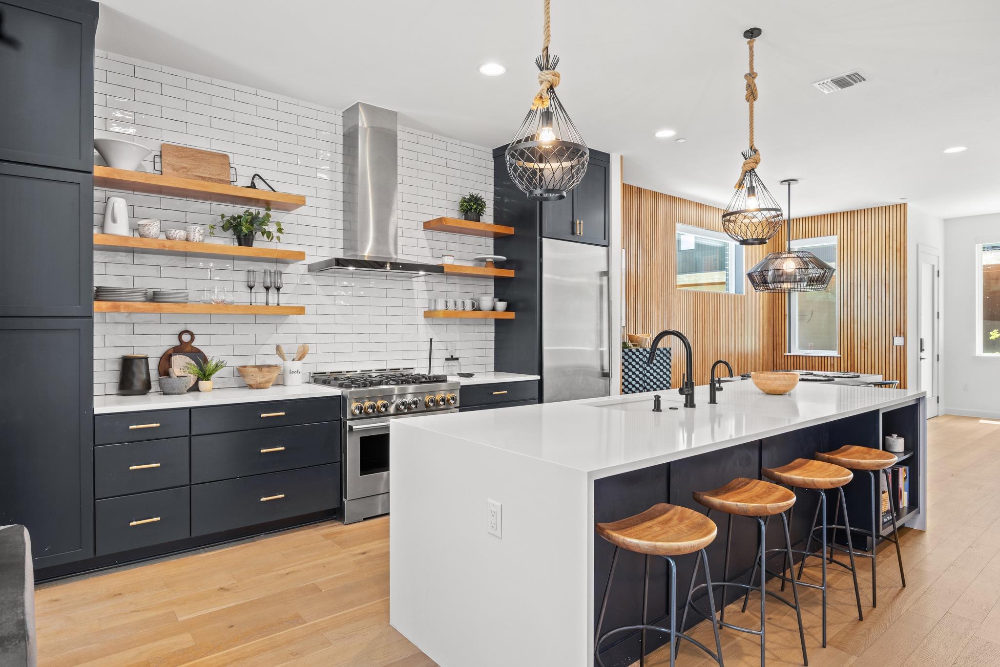 900 S 2nd St  #30, Austin, TX, 78704