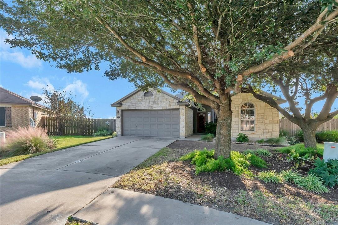 310 Stewart Dr, Hutto, TX, 78634