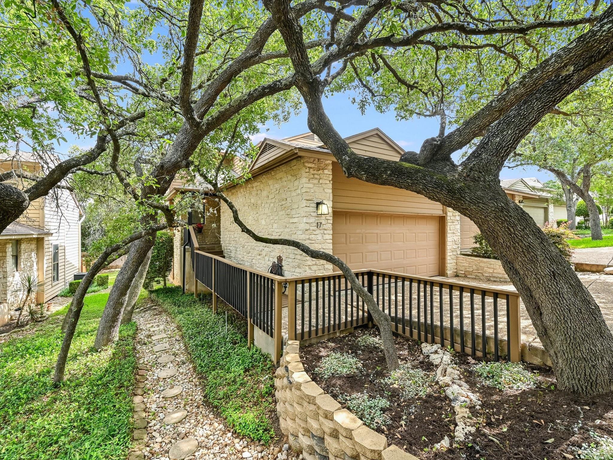 5701 Westslope Dr #17, Austin, TX, 78731
