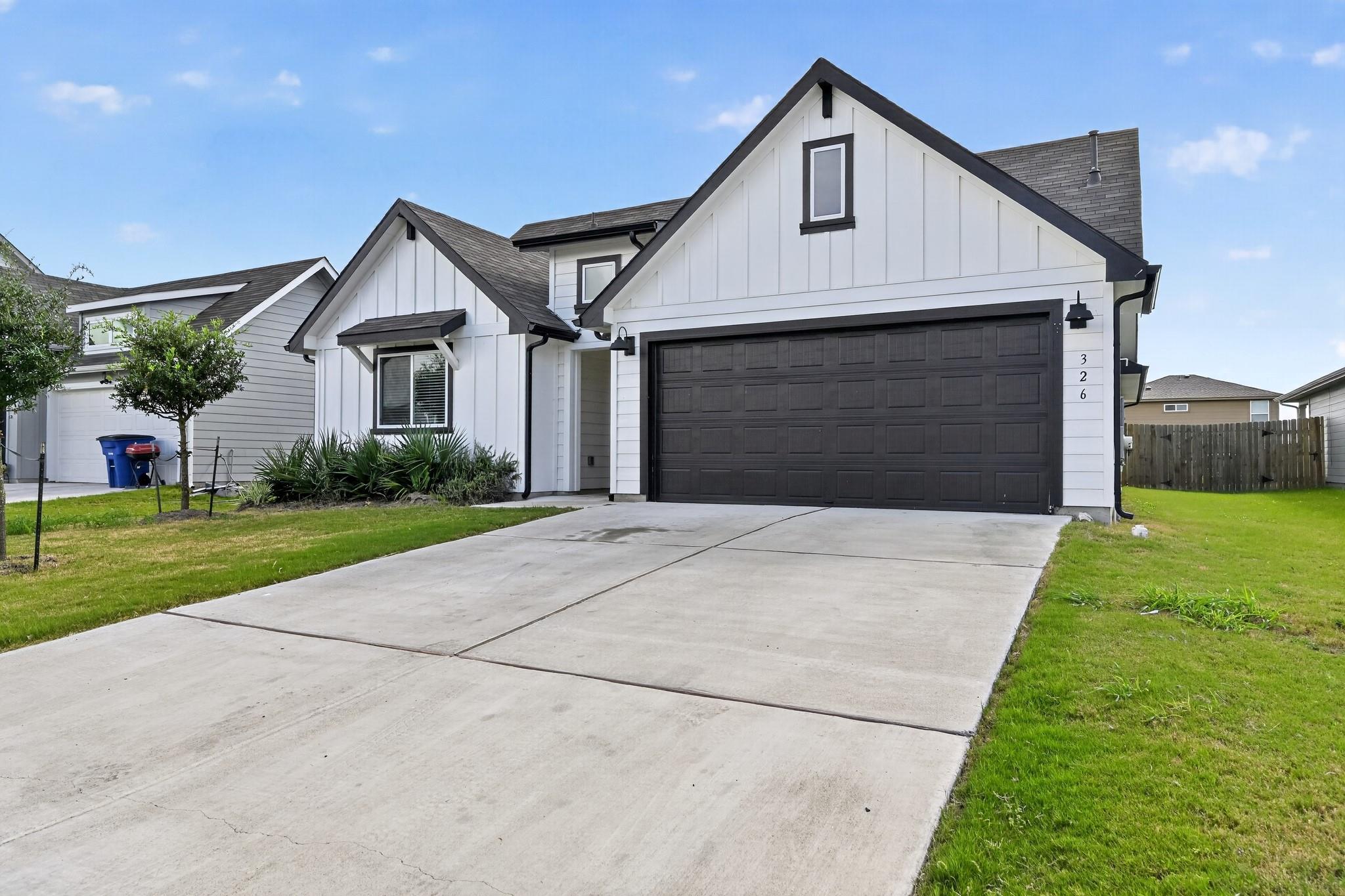 326 N Richland Dr, Lockhart, TX, 78644
