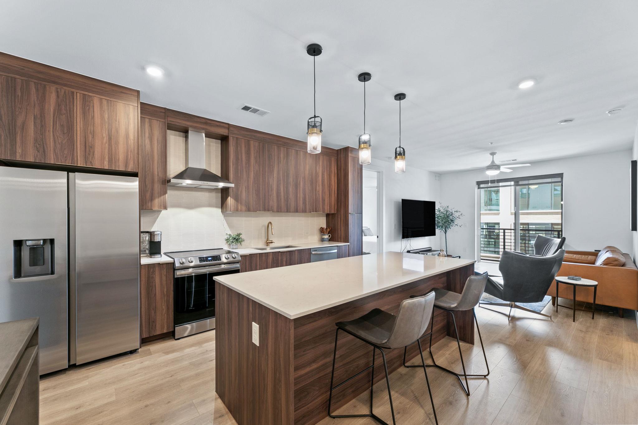 1701 Simond Ave #407, Austin, TX, 78723