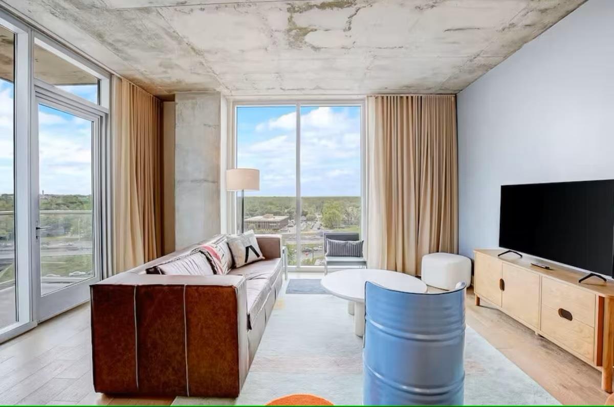 48 East Ave #1104, Austin, TX, 78701