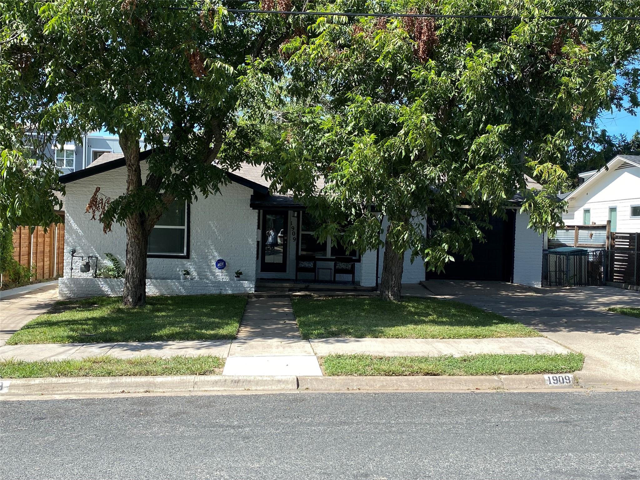 1909  Frazier Ave, Austin, TX, 78704