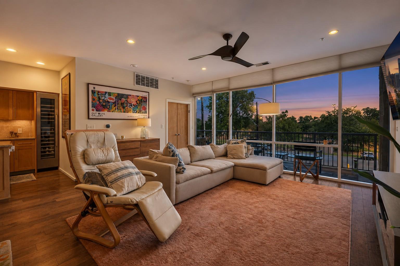 1600  Barton Springs Rd  #1201, Austin, TX, 78704