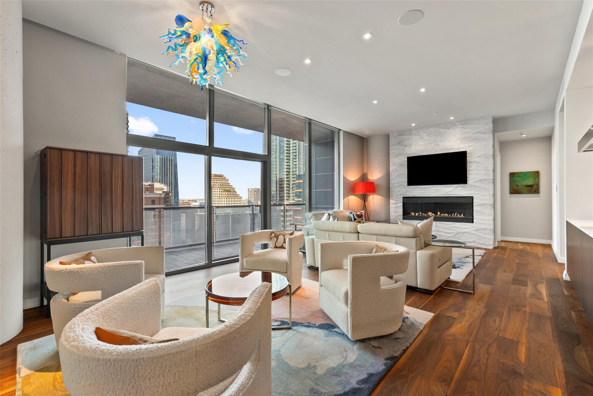 210  Lavaca St  #2505, Austin, TX, 78701