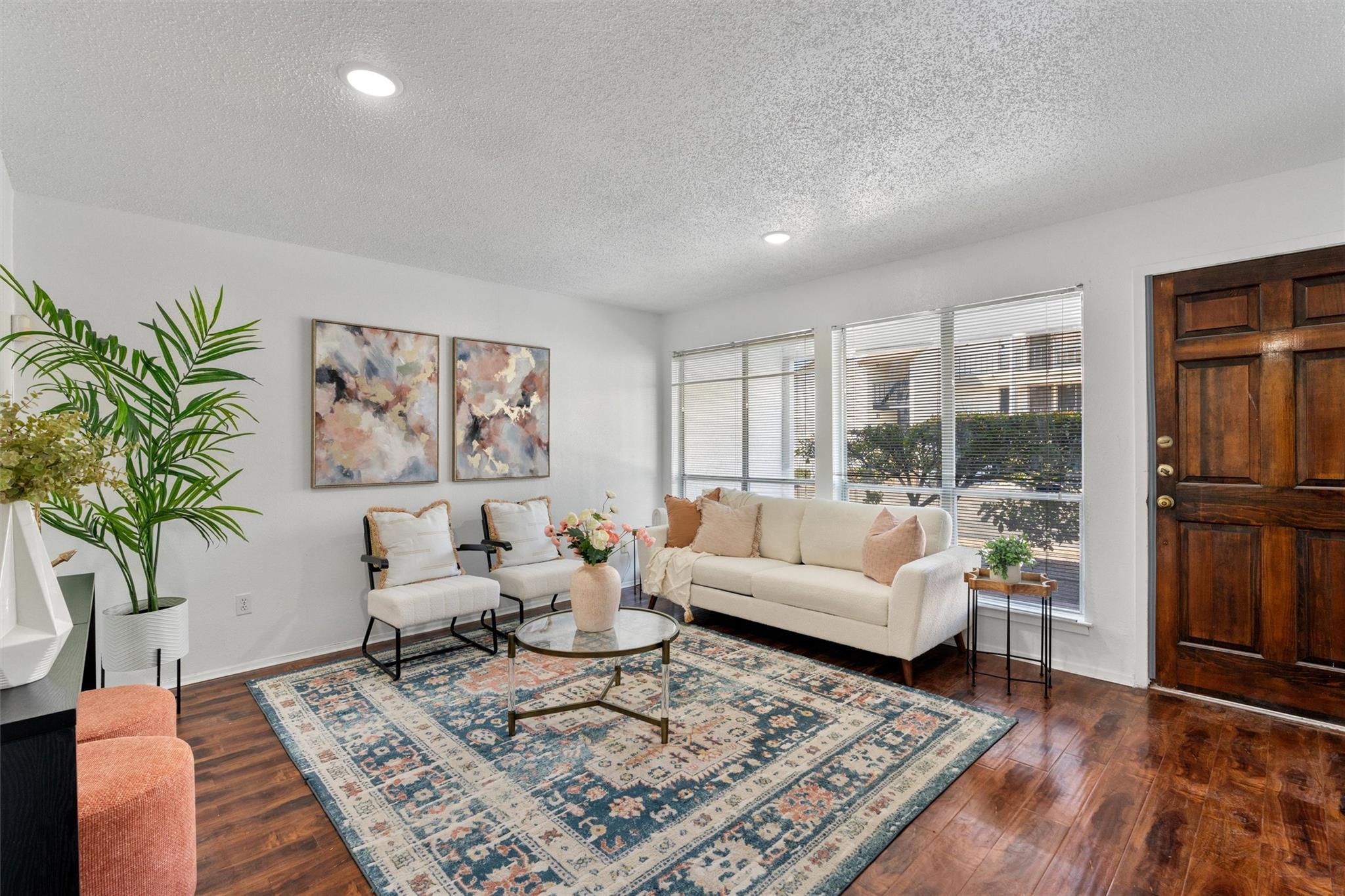 6910 Hart Ln #203, Austin, TX, 78731