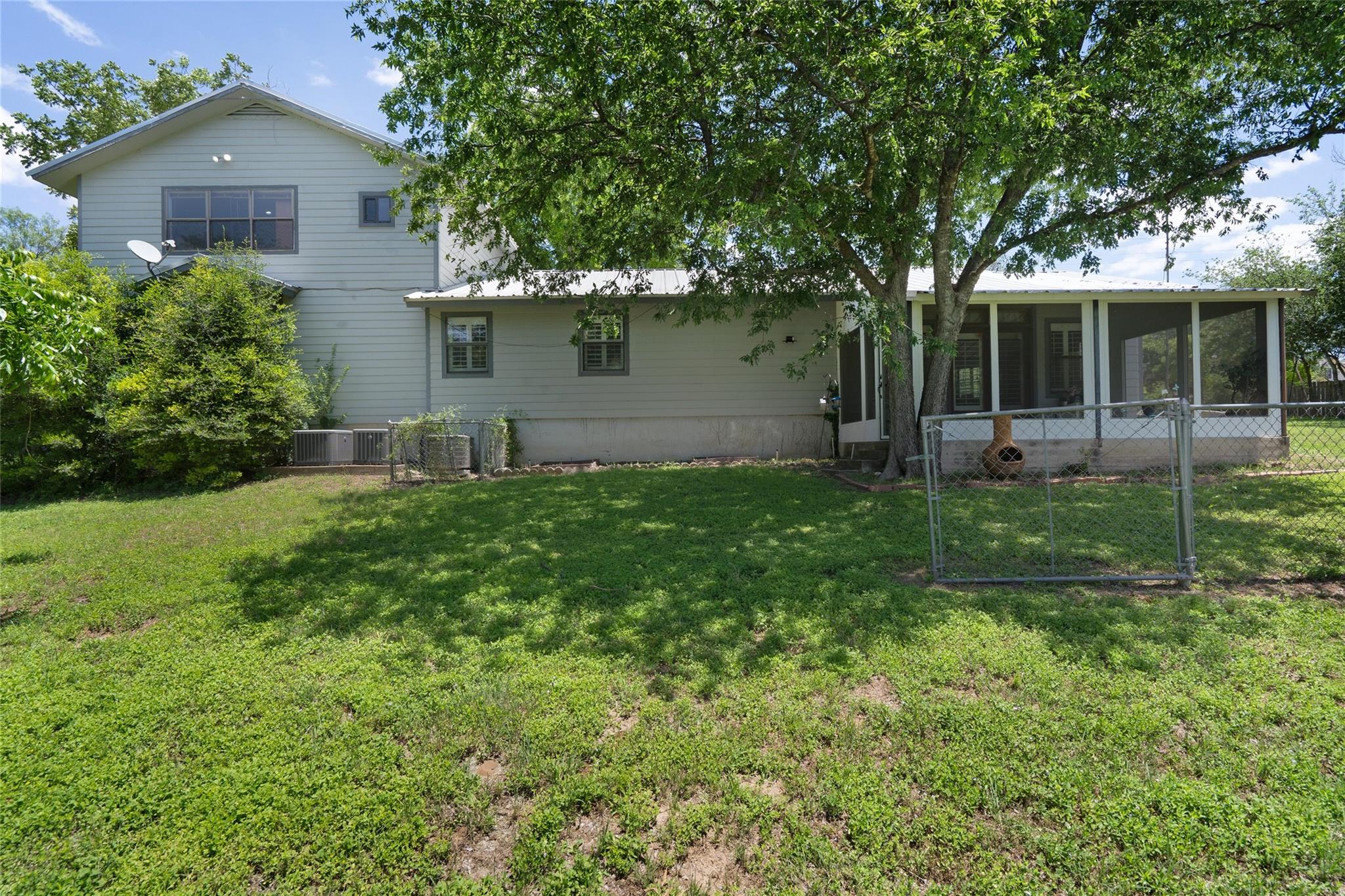 6448 River Oaks Dr, Kingsland, TX, 78639