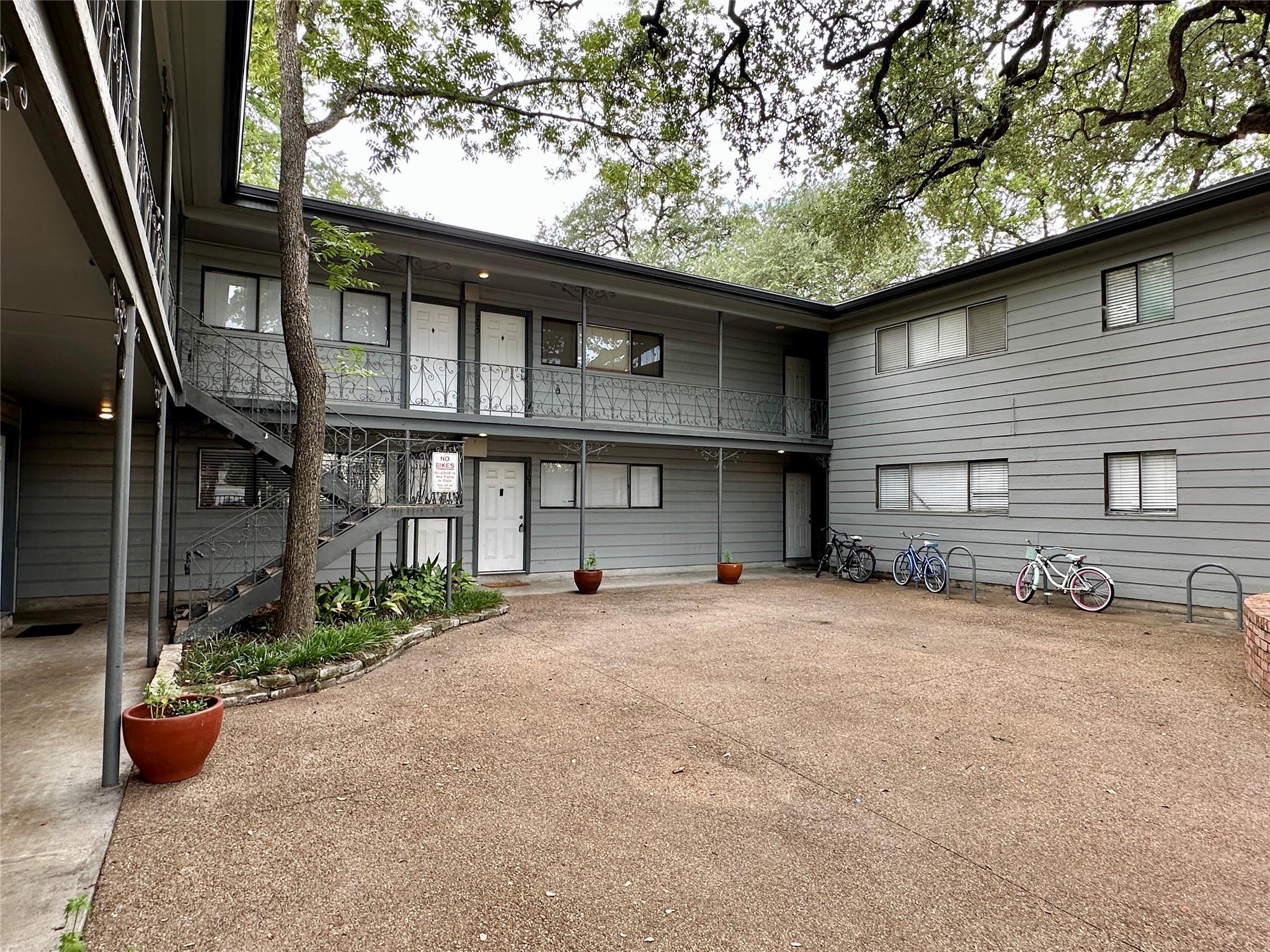 803 W 28th St #106, Austin, TX, 78705