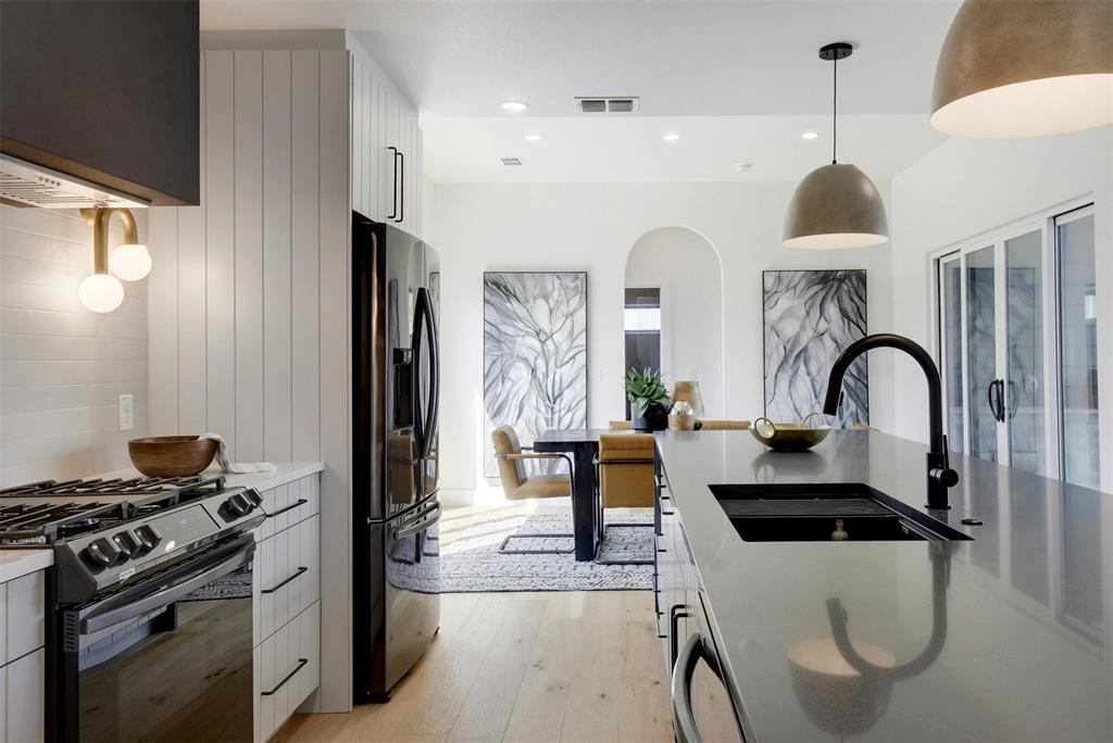 8300 Hathaway Dr, Austin, TX, 78757