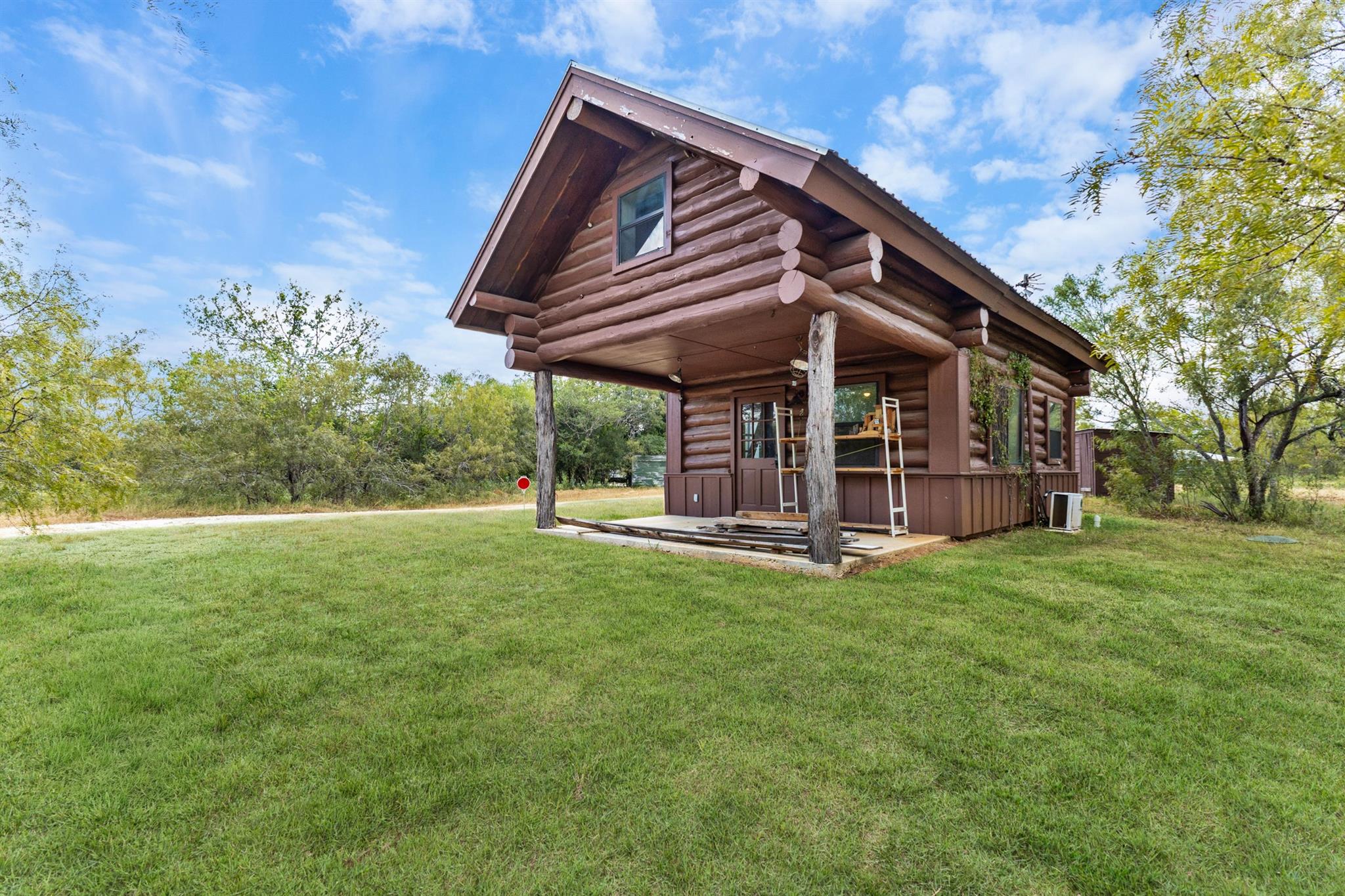 218 Alexandra Ln, Dale, TX, 78616