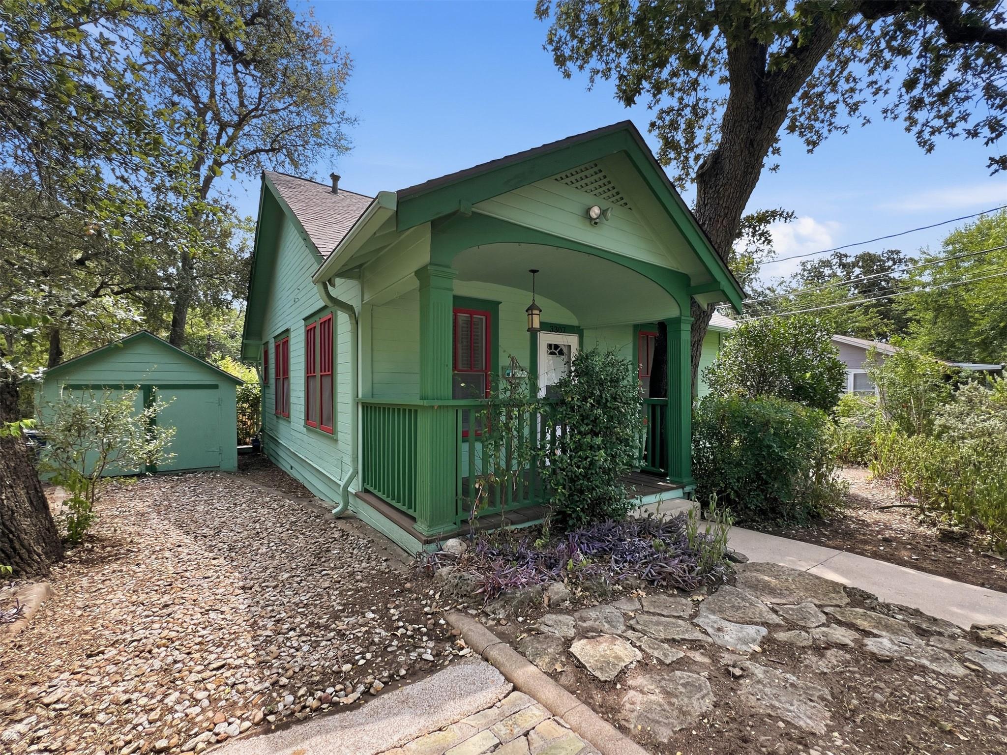 3307 Helms St, Austin, TX, 78705