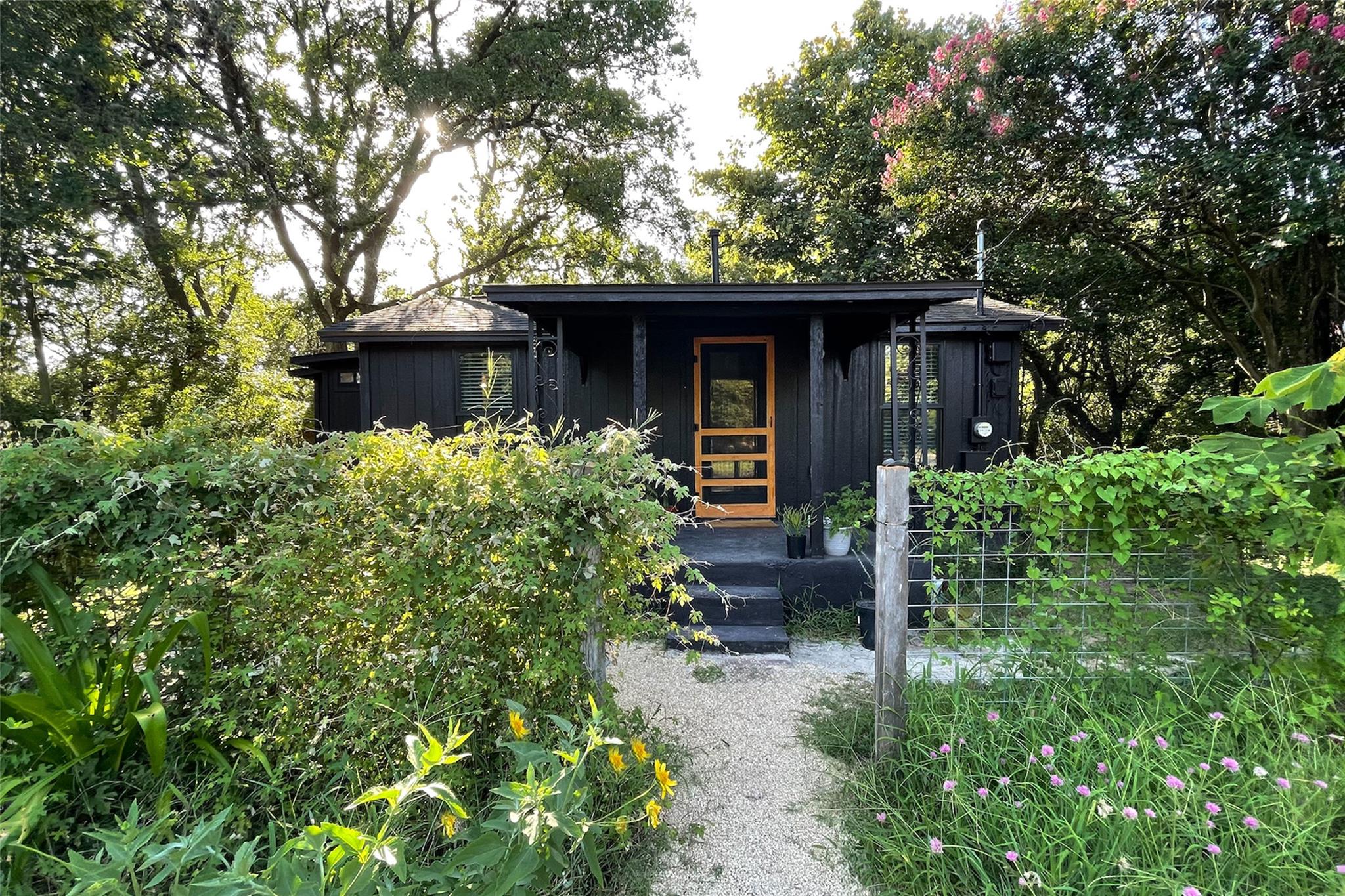 5921 Ponca St, Austin, TX, 78741
