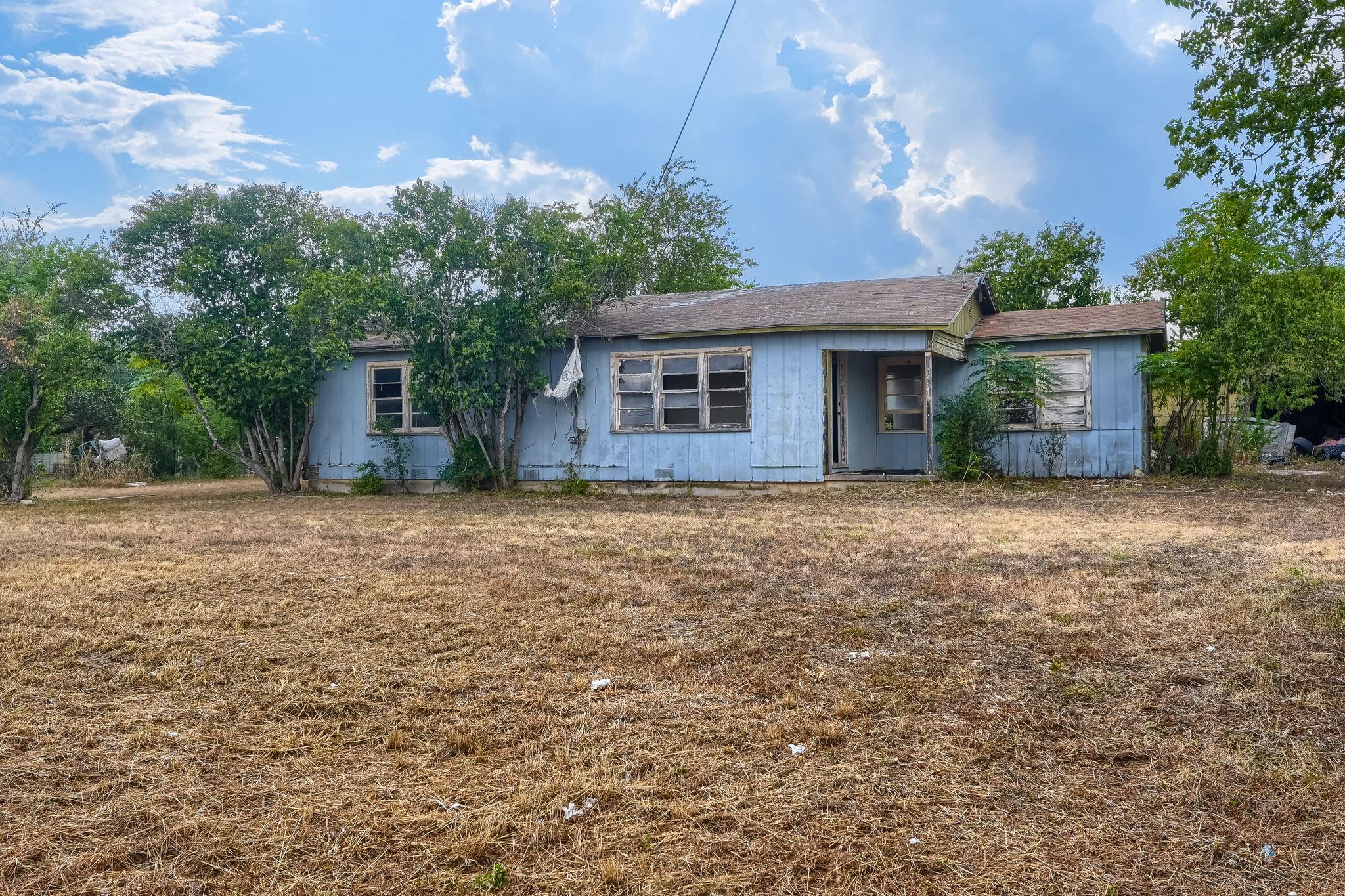 2212 Hunter Rd, San Marcos, TX, 78666