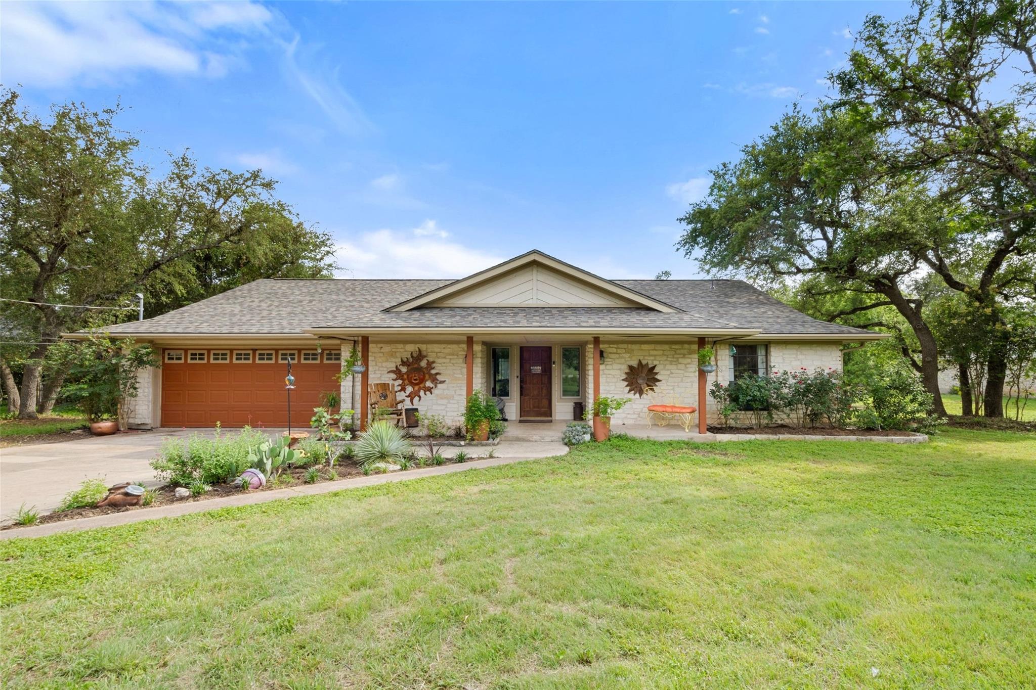 9905 Murmuring Creek Dr, Austin, TX, 78736