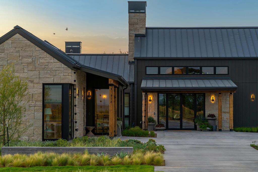 518 Interlaken St, Fredericksburg, TX, 78624